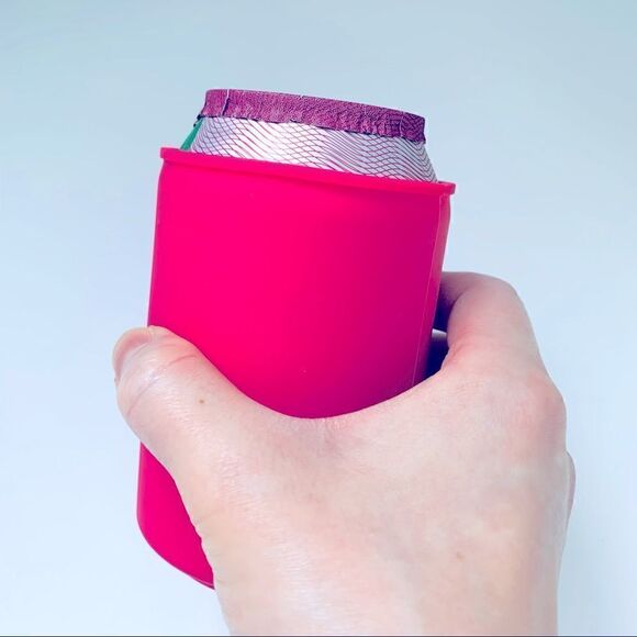 🥤Two cold drink silicon holders - Picture 6 of 6